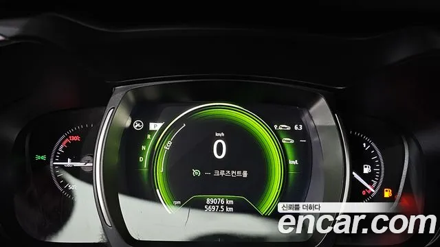 Renault-KoreaSamsung Koleos 2019 thumb 8