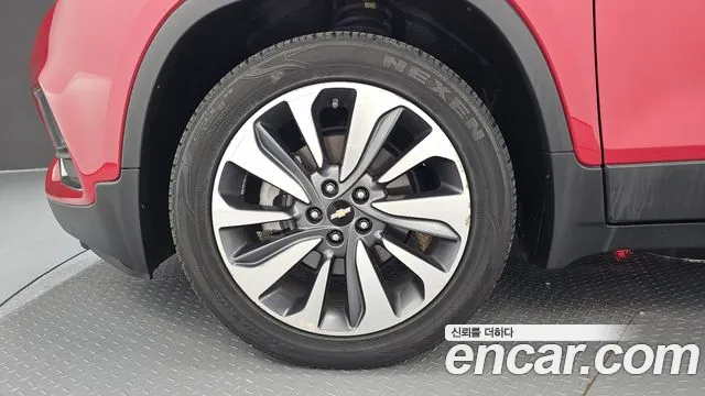 ChevroletGMDaewoo Tracker 2019 thumb 5