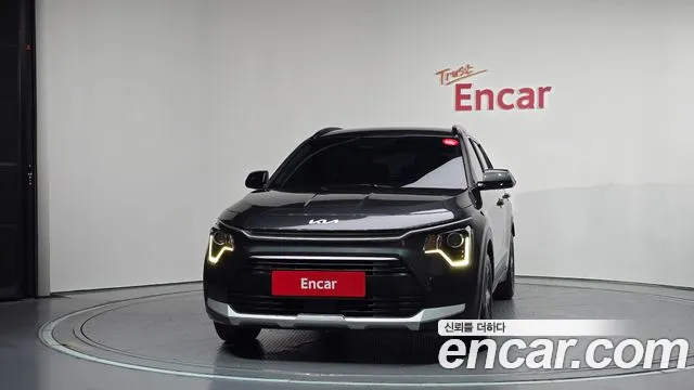 Kia Niro 2024 thumb 3