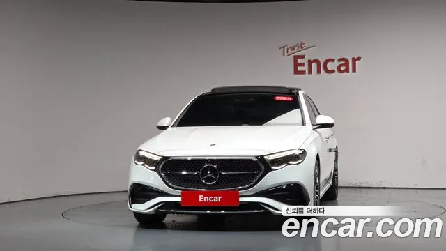 Mercedes-Benz E-Класс 2025 thumb 2
