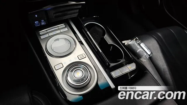 Genesis G80 2021 thumb 9