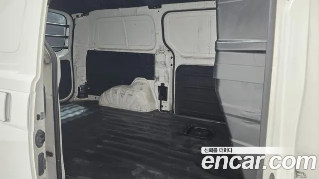 Hyundai Starex 2014 thumb 11
