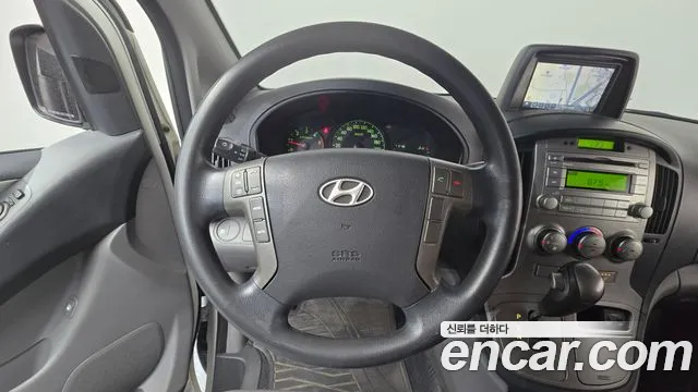 Hyundai Starex 2014 thumb 12