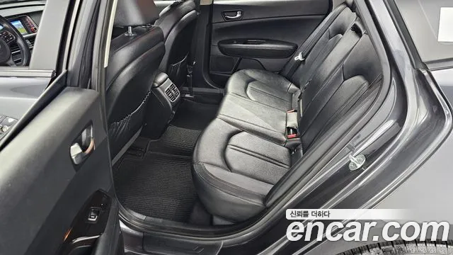 Kia K5 2015 thumb 12