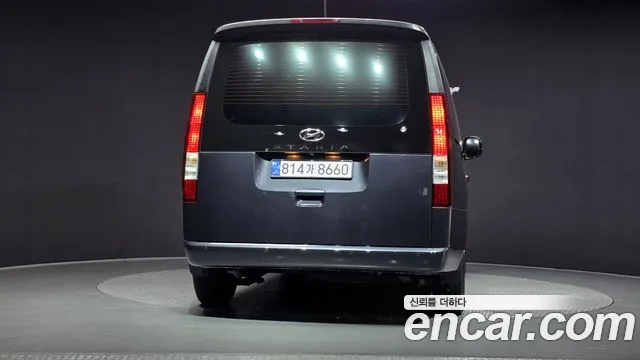 Hyundai Staria 2022 thumb 4