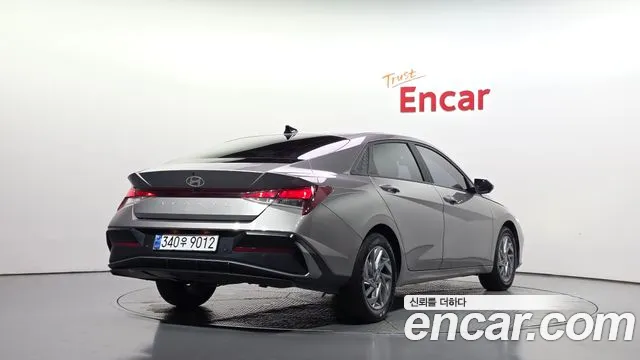Hyundai Avante 2023 thumb 2