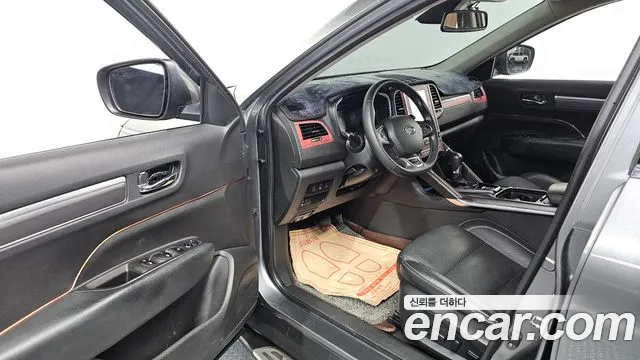 Renault-KoreaSamsung Koleos 2019 thumb 9