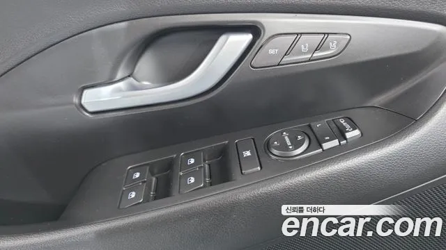 Hyundai i30 2019 thumb 12