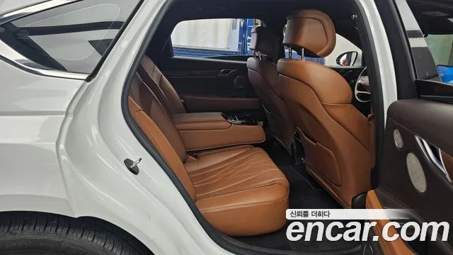 Genesis G80 2022 thumb 11