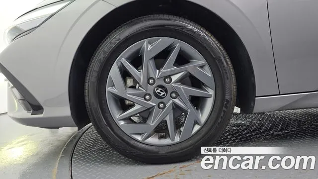Hyundai Avante 2023 thumb 5