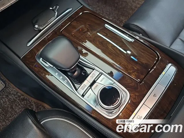 Kia K9 2018 thumb 9