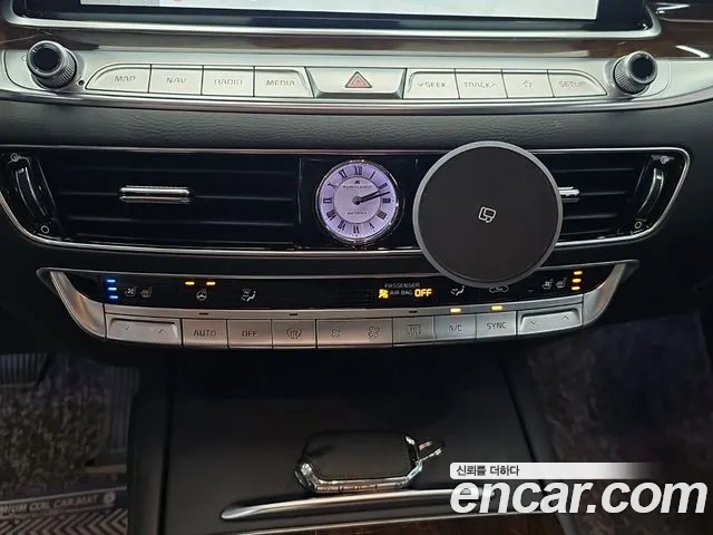 Kia K9 2018 thumb 10