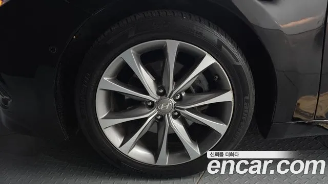 Hyundai Grandeur 2015 thumb 4