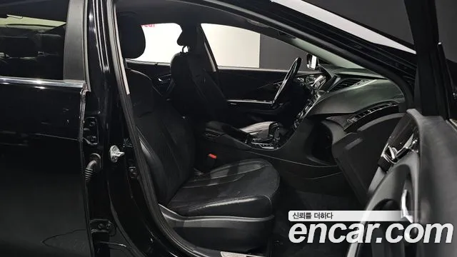 Hyundai Grandeur 2015 thumb 9