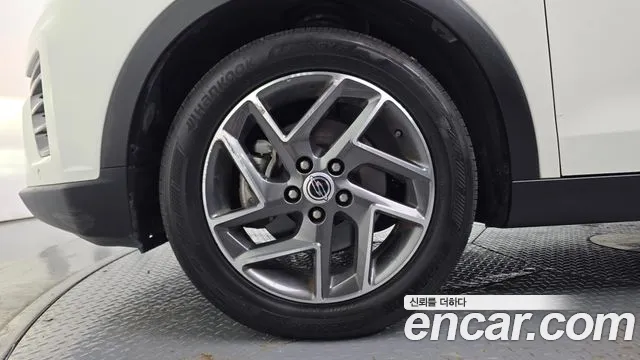KG_Mobility_Ssangyong TIBOLI 2022 thumb 5