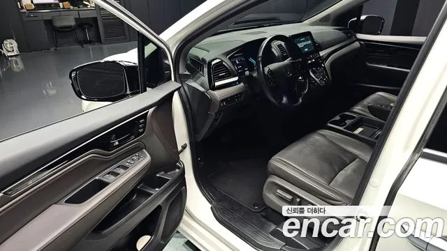 Honda Odyssey 2018 thumb 9