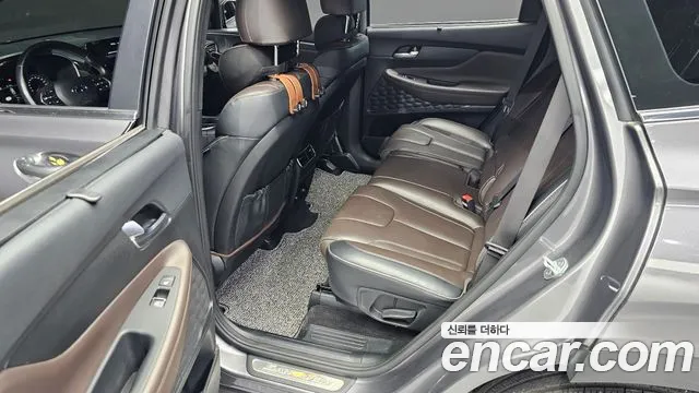 Hyundai Santa Fe 2020 thumb 12