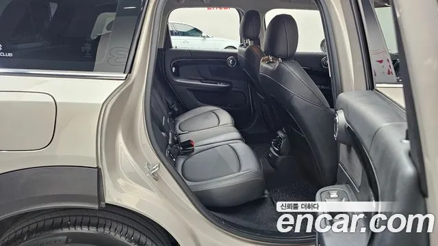 MINI Countryman 2022 thumb 11