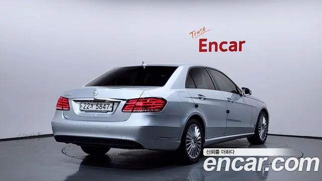 Mercedes-Benz E-Класс 2014 thumb 2