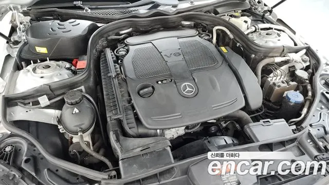 Mercedes-Benz E-Класс 2014 thumb 6