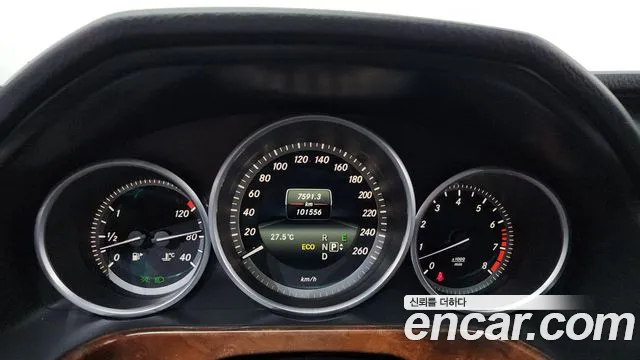 Mercedes-Benz E-Класс 2014 thumb 8