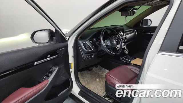 Kia Seltos 2019 thumb 10