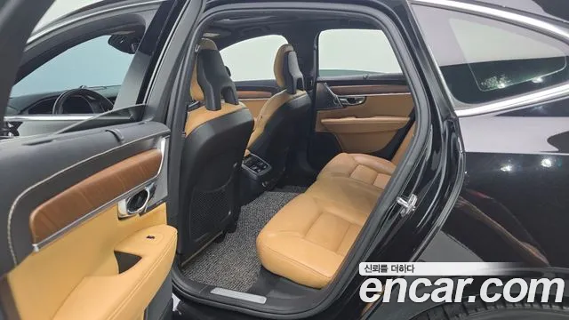 Volvo S90 2017 thumb 11