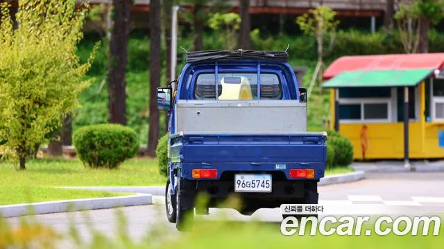 ChevroletGMDaewoo labo 2013 thumb 3