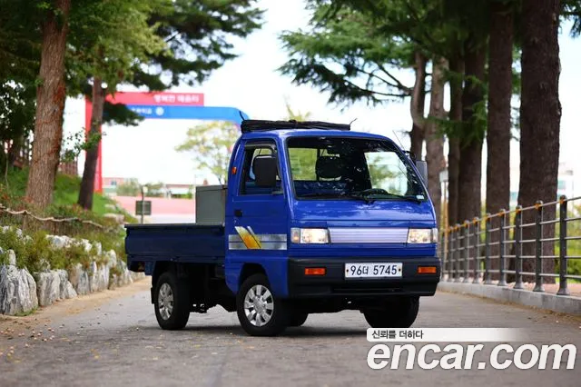 ChevroletGMDaewoo labo 2013 thumb 4