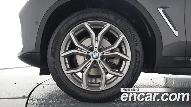 BMW X4 2020 thumb 4