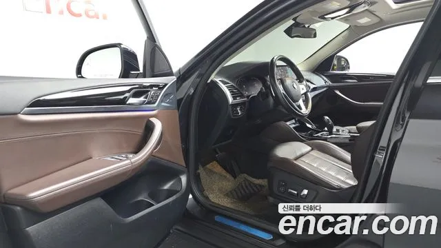 BMW X4 2020 thumb 9
