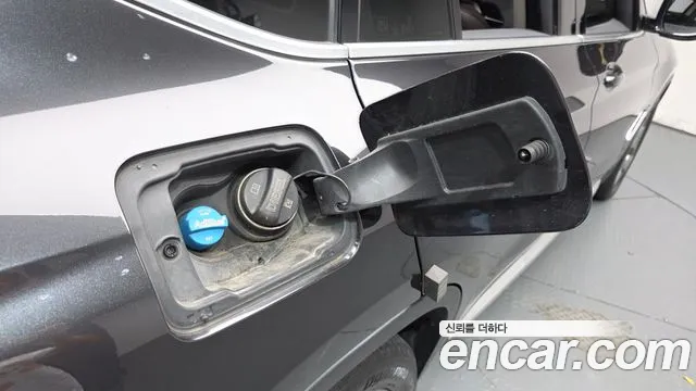 BMW X4 2020 thumb 12