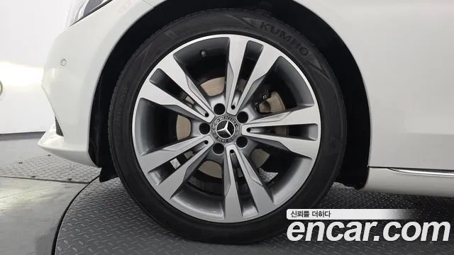 Mercedes-Benz C-Класс 2018 thumb 5