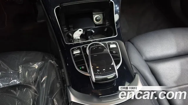 Mercedes-Benz C-Класс 2018 thumb 9