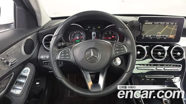 Mercedes-Benz C-Класс 2018 thumb 12