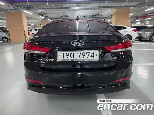 Hyundai Avante 2016 thumb 4