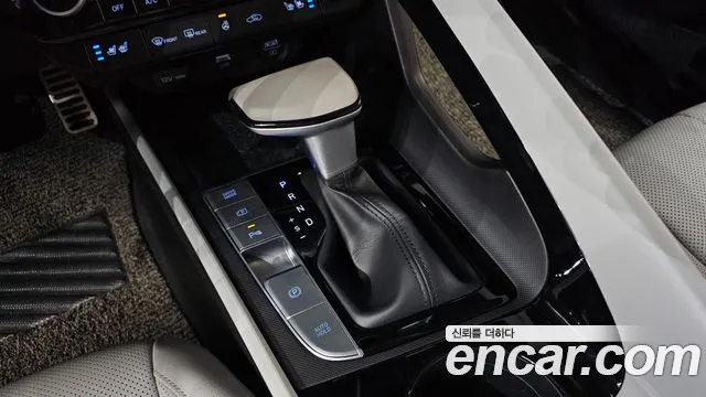Hyundai Avante 2020 thumb 9