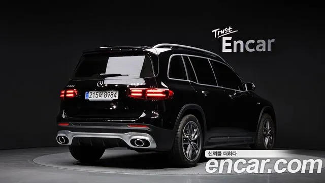 Mercedes-Benz GLB 2025 thumb 2