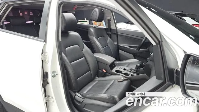 Hyundai Tucson 2015 thumb 10