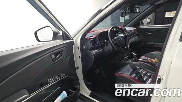 KG_Mobility_Ssangyong TIBOLI 2021 thumb 10