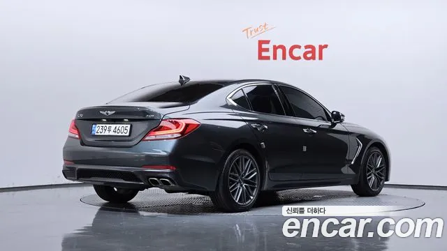 Genesis G70 2018 thumb 2