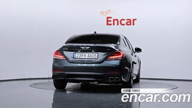 Genesis G70 2018 thumb 4
