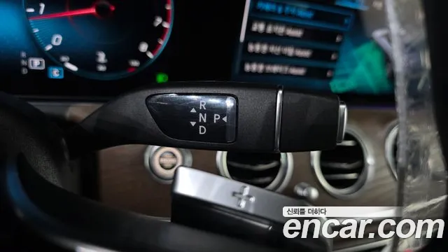Mercedes-Benz E-Класс 2022 thumb 9