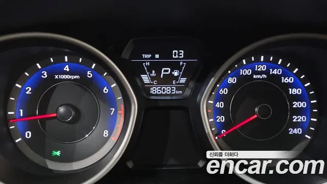 Hyundai Avante 2015 thumb 8