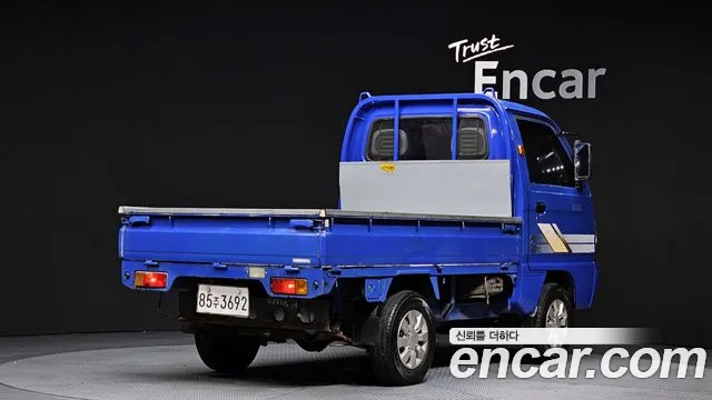ChevroletGMDaewoo labo 2011 thumb 2