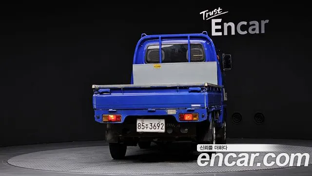 ChevroletGMDaewoo labo 2011 thumb 4