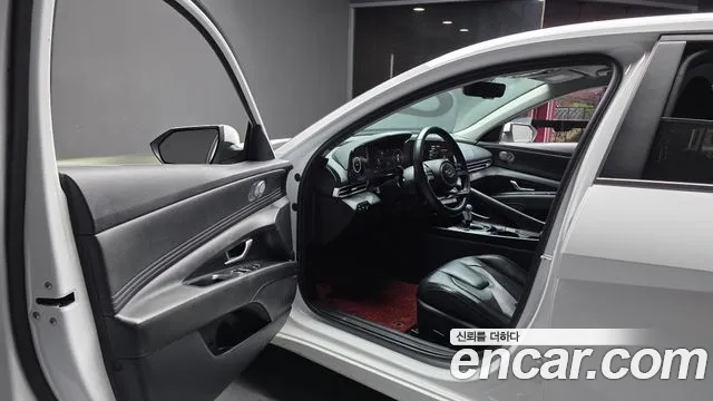 Hyundai Avante 2022 thumb 10