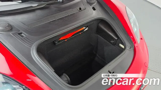 Porsche Cayman 2021 thumb 6
