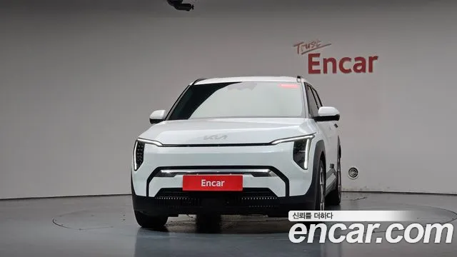 Kia EV3 2026 thumb 2