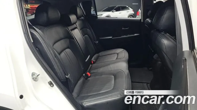 Kia Sportage 2011 thumb 11
